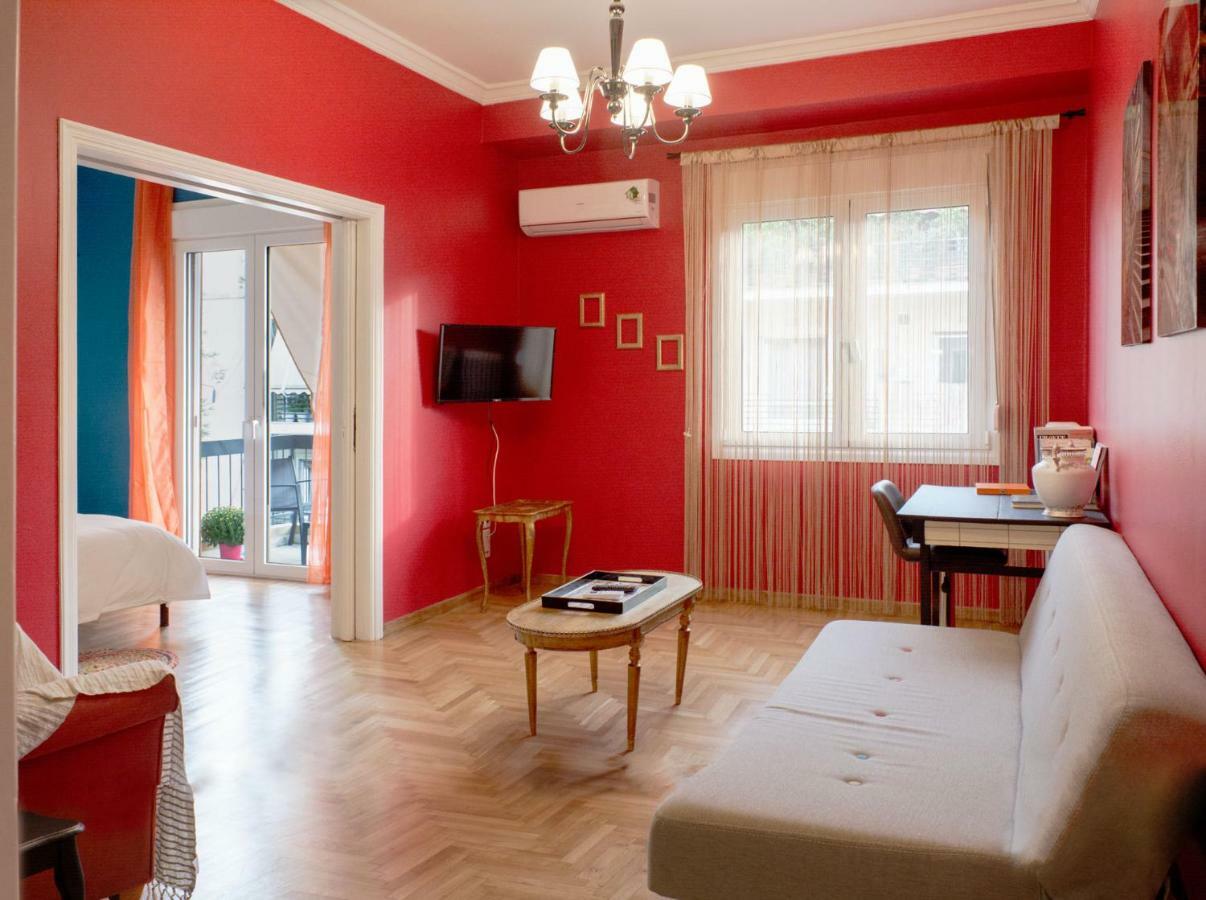 אתונה "Casa De Colores", Next To The Metro מראה חיצוני תמונה