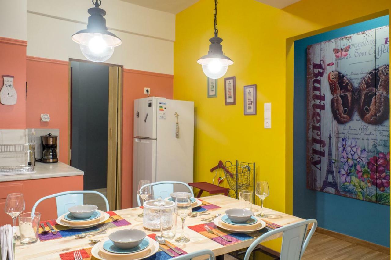 אתונה "Casa De Colores", Next To The Metro מראה חיצוני תמונה